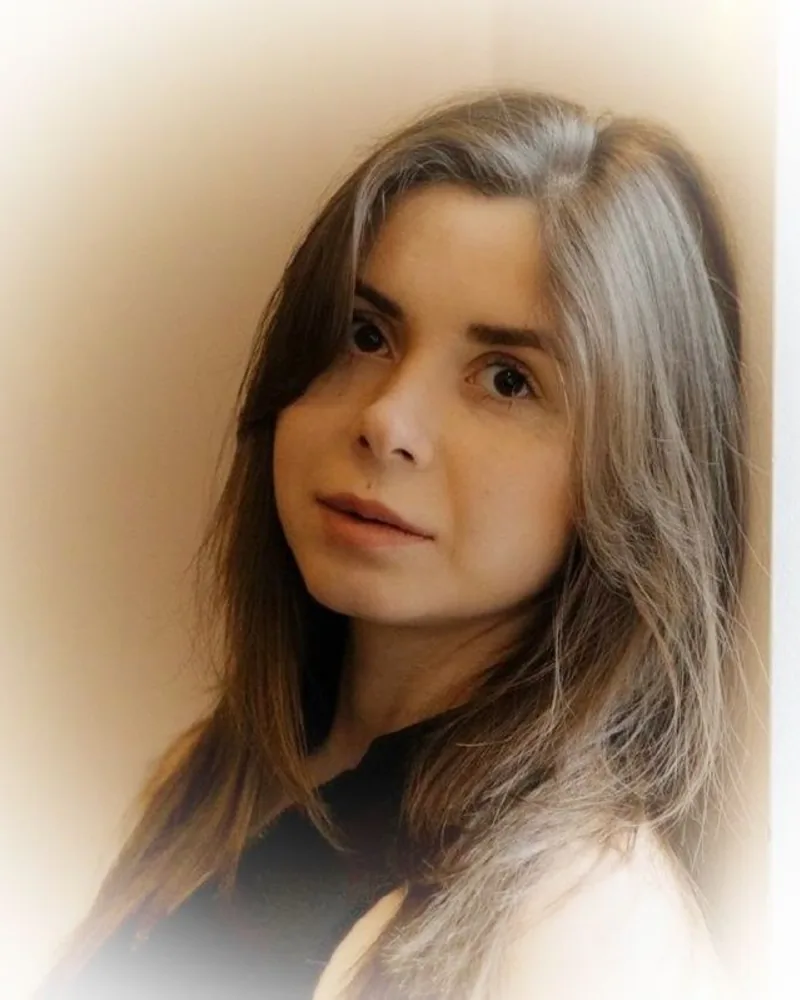 Алёна Шестак — Кинезиолог, студия re•form